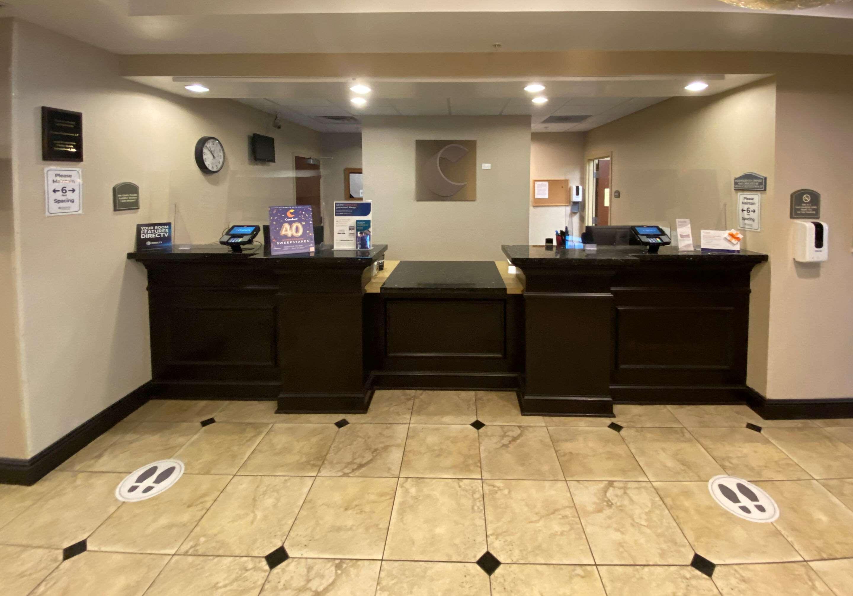 Comfort Inn & Suites Честертаун Экстерьер фото