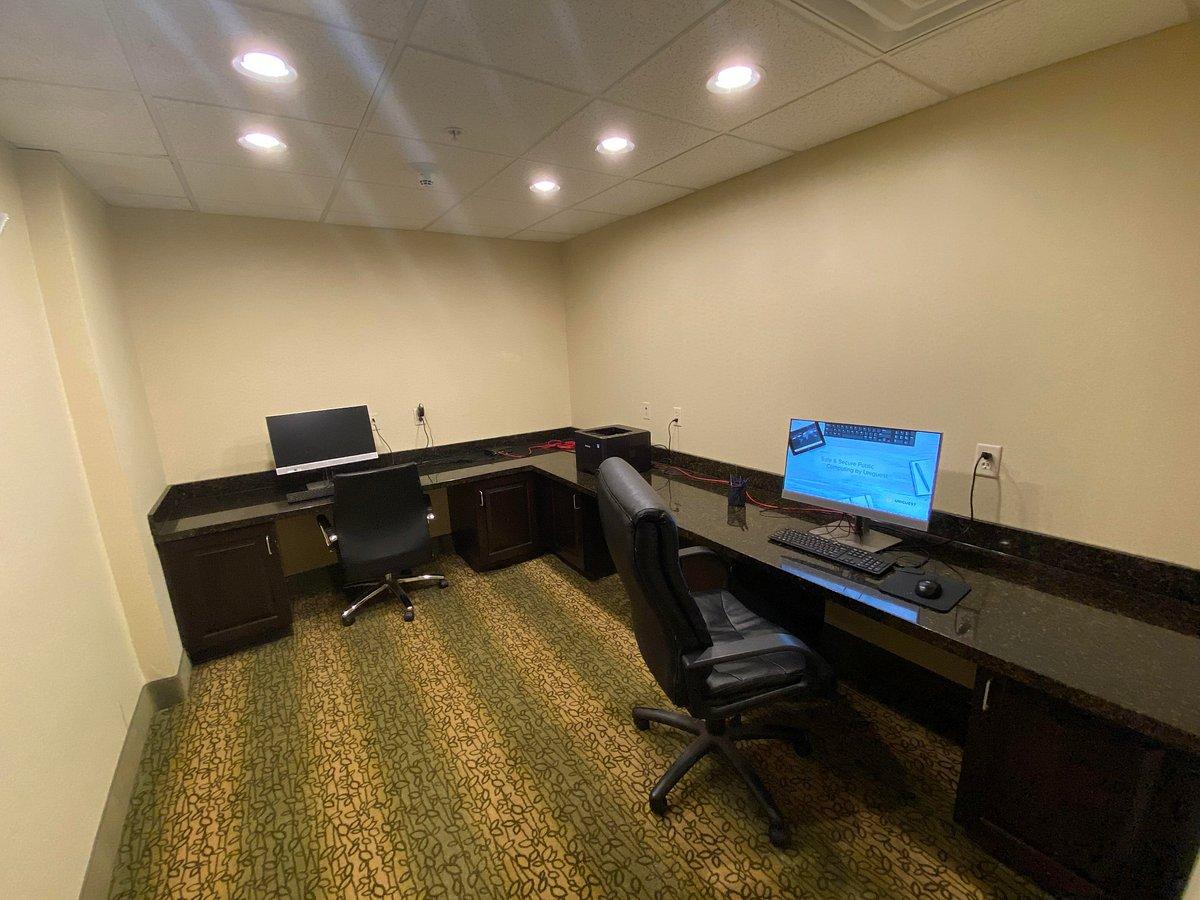 Comfort Inn & Suites Честертаун Экстерьер фото