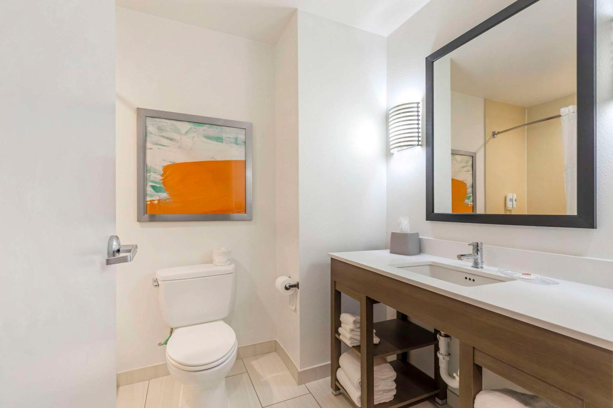 Comfort Inn & Suites Честертаун Экстерьер фото