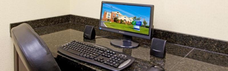 Comfort Inn & Suites Честертаун Экстерьер фото